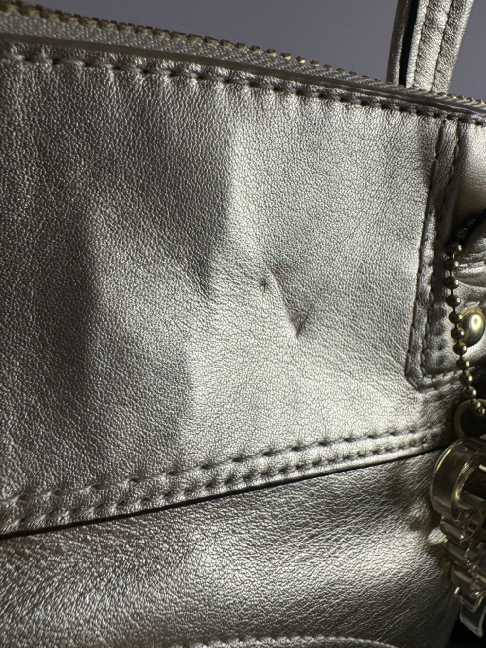 #255 Coach Laura Leather Signature Print Metallic Gold Shoulder Tote Bag - Picture 9 of 14